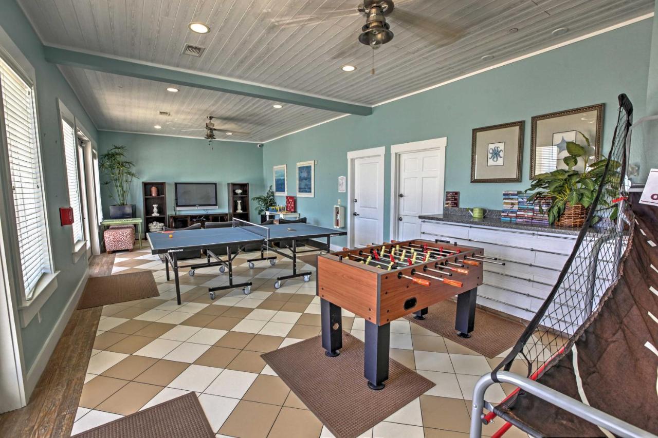 Apartamento Pointe West Family Retreat Balcony And Ocean Views! Galveston Exterior foto